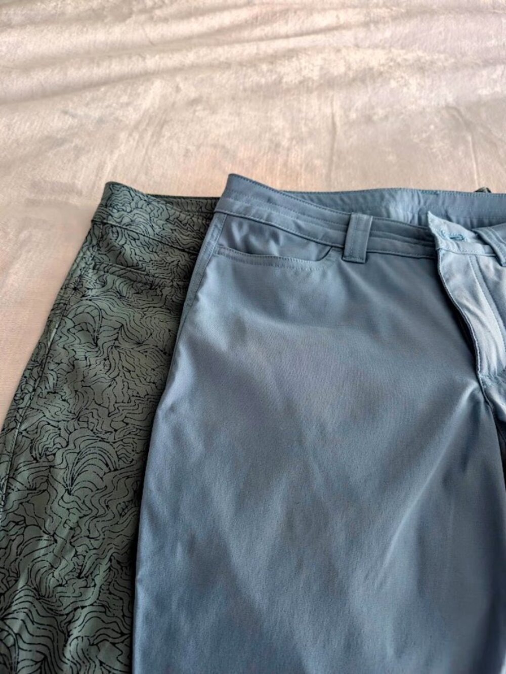2  Pairs Eddie Bauer Capris Size 0--No tags but never worn